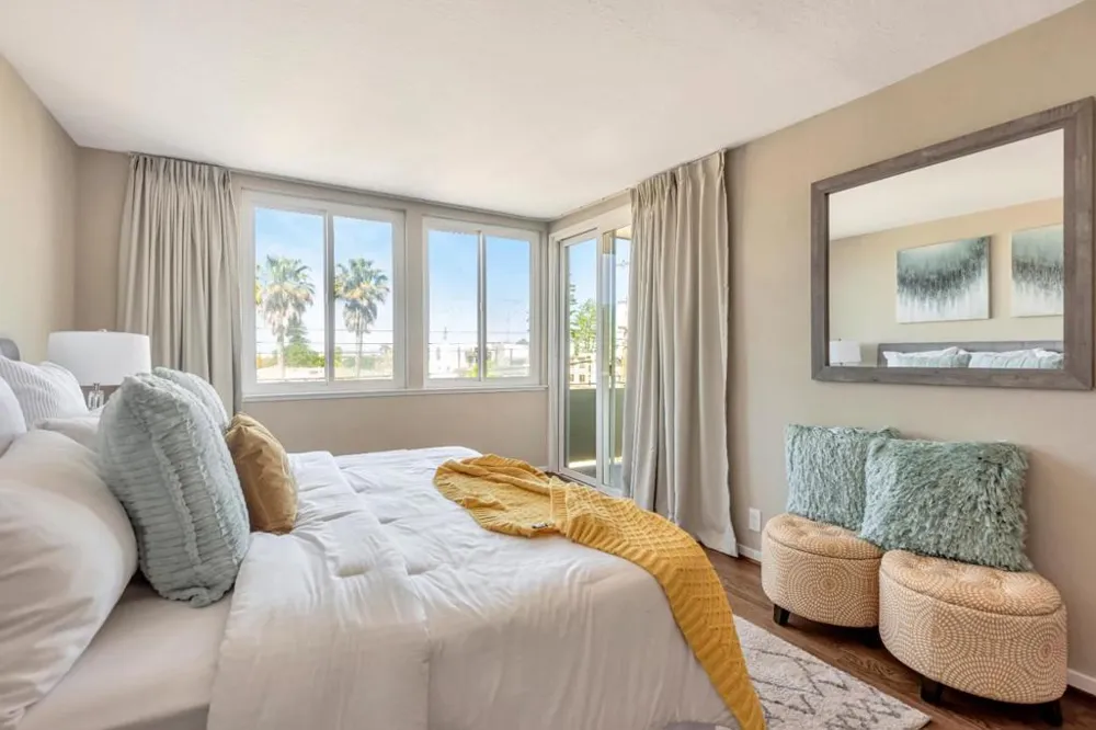 1700 San Carlos Avenue #206 San Carlos, CA 94070