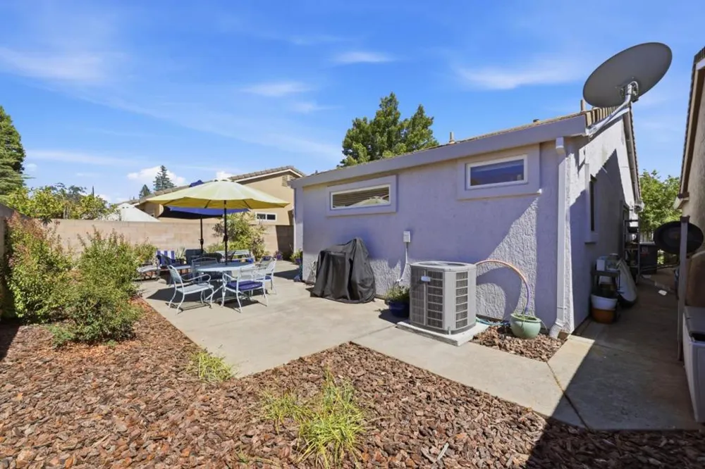 452 Luster Place Folsom, CA 95630