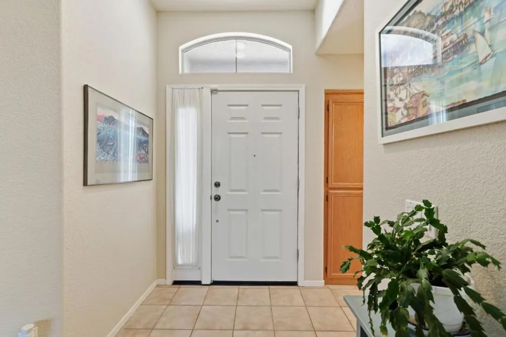 452 Luster Place Folsom, CA 95630