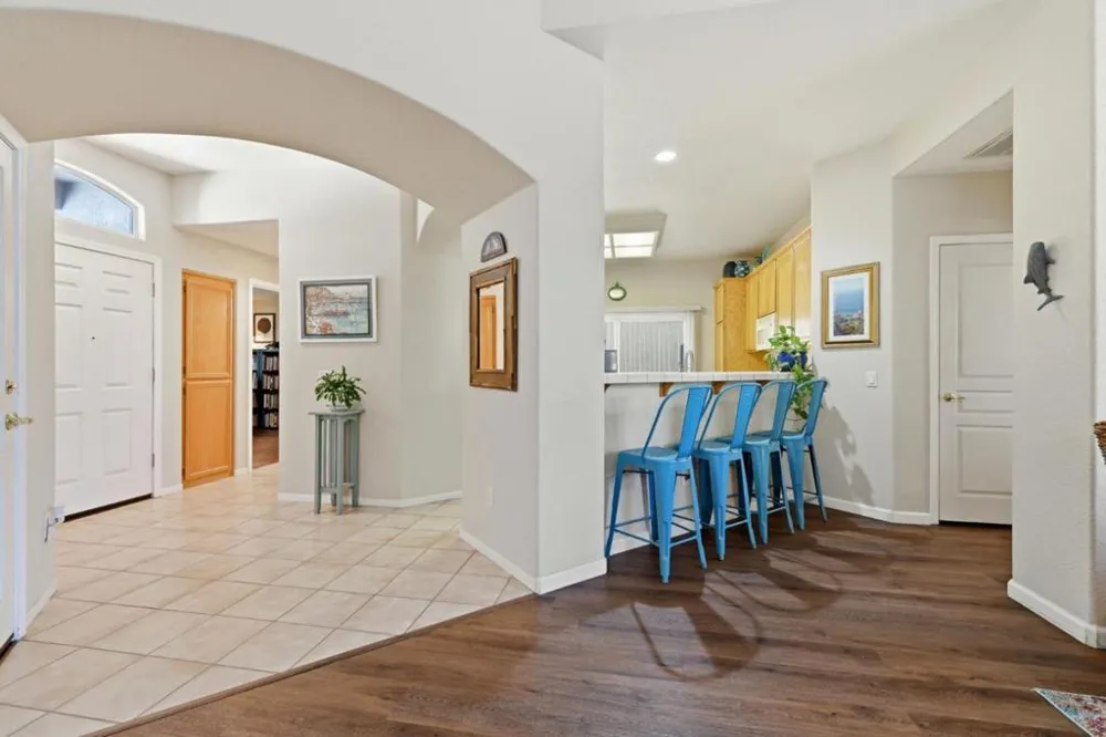 452 Luster Place Folsom, CA 95630