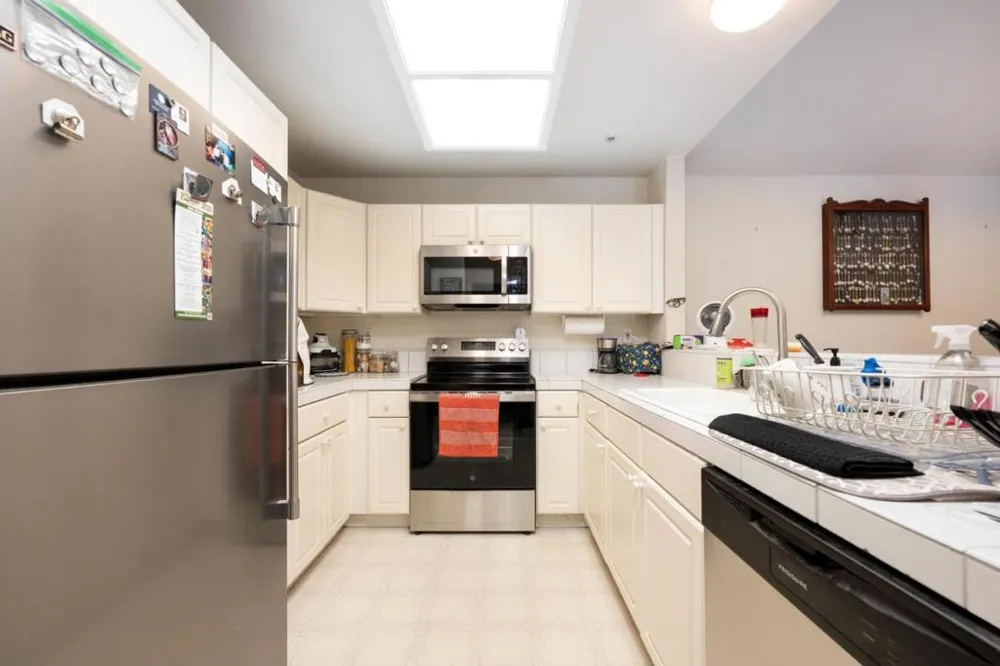 935 Old County Road #22 Belmont, CA 94002