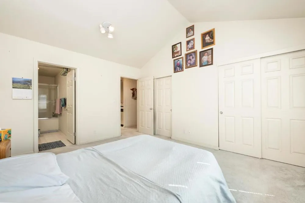 935 Old County Road #22 Belmont, CA 94002