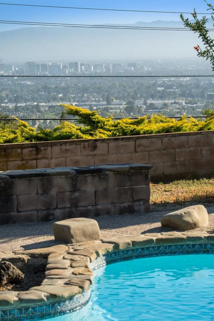 11081 Enchanto Vista Drive San Jose, CA 95127