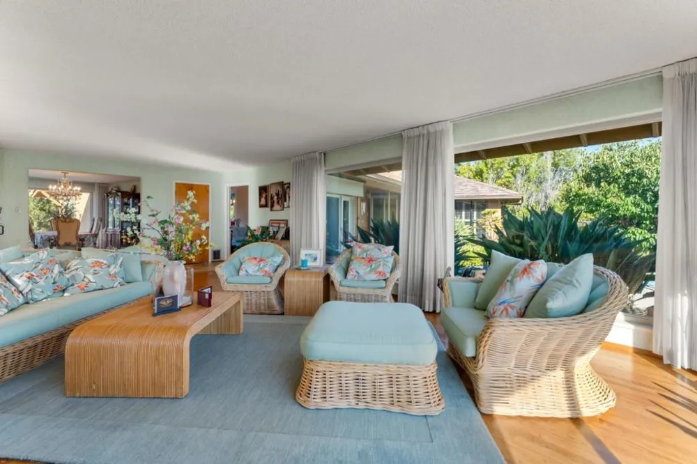 11081 Enchanto Vista Drive San Jose, CA 95127