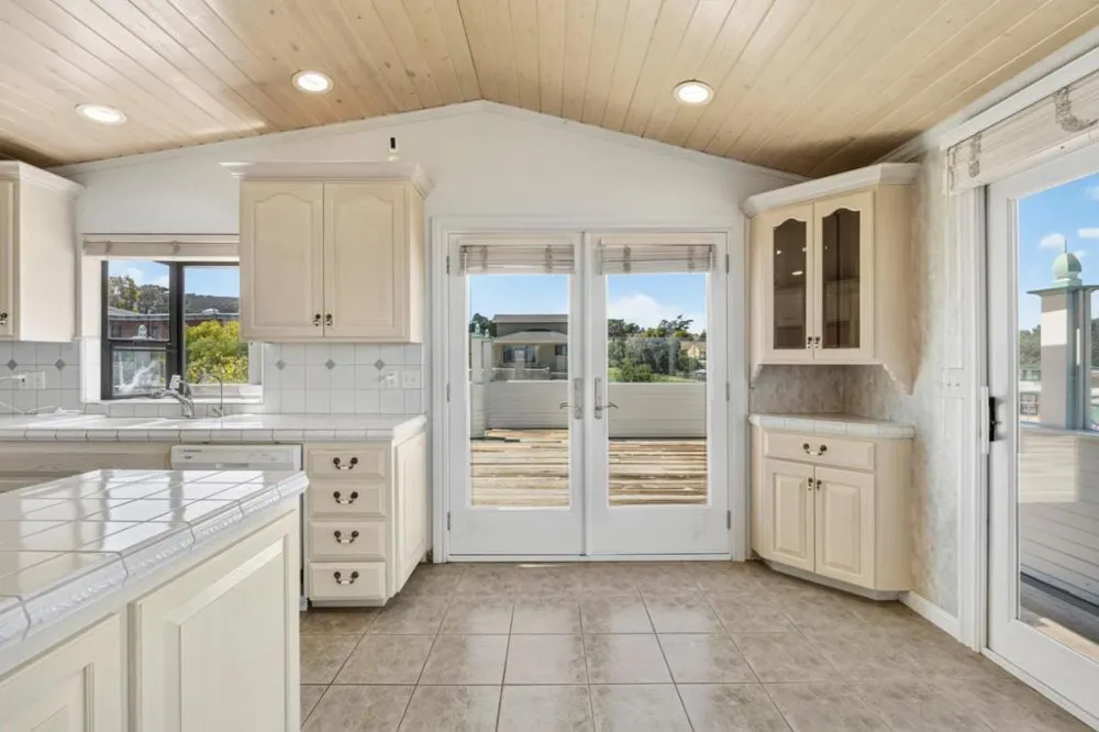 202 Watson Street Monterey, CA 93940