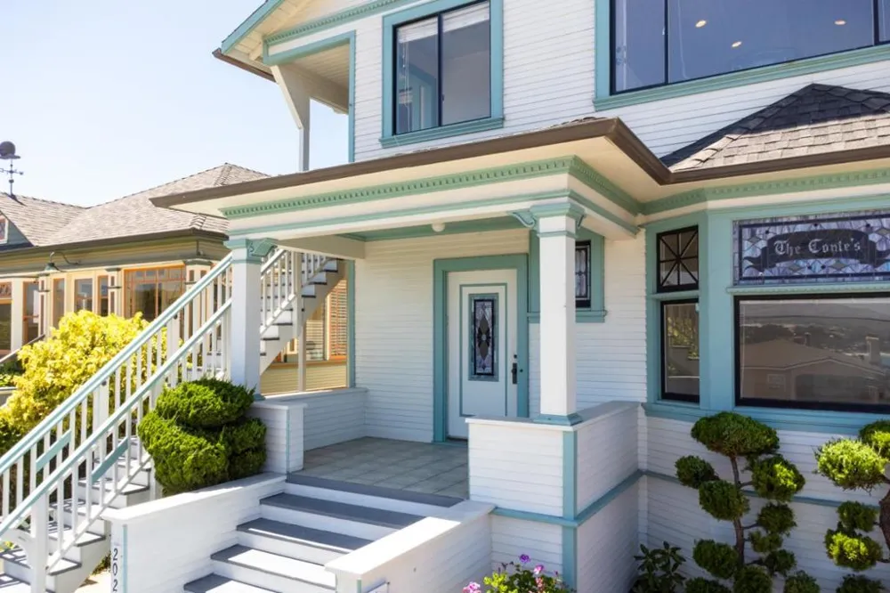 202 Watson Street Monterey, CA 93940