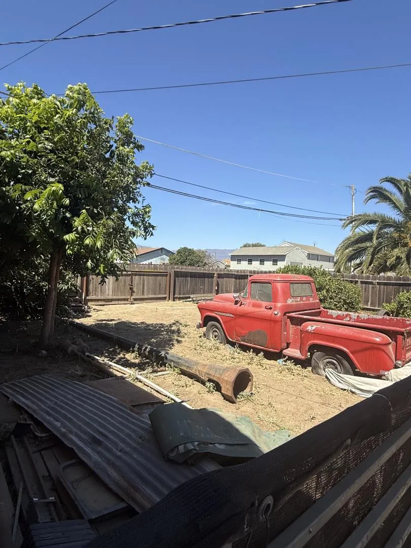 325 El Camino Real Greenfield, CA 93927