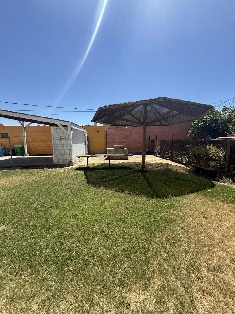 325 El Camino Real Greenfield, CA 93927
