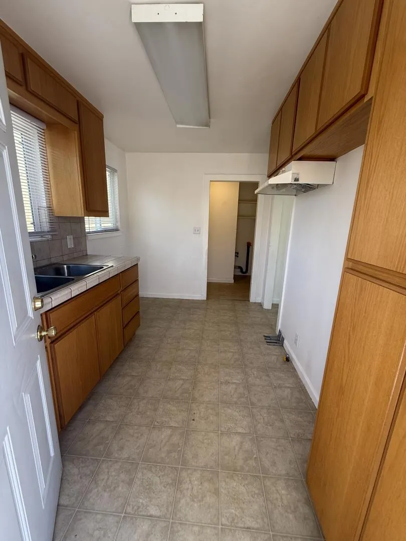 325 El Camino Real Greenfield, CA 93927