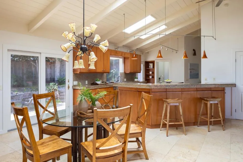 1209 Ocean View Boulevard Pacific Grove, CA 93950