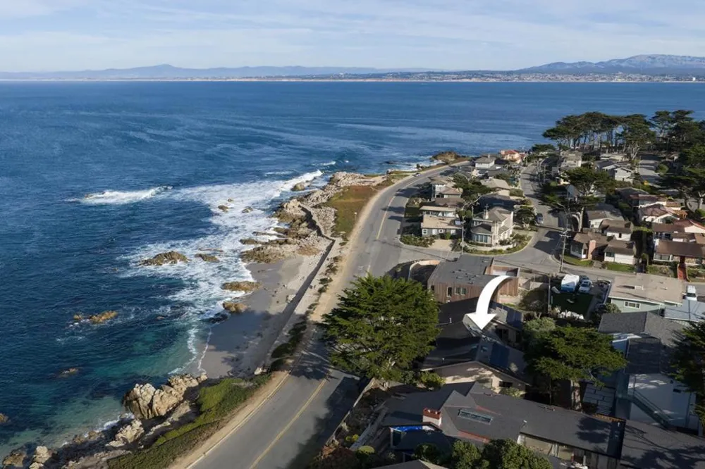 1209 Ocean View Boulevard Pacific Grove, CA 93950