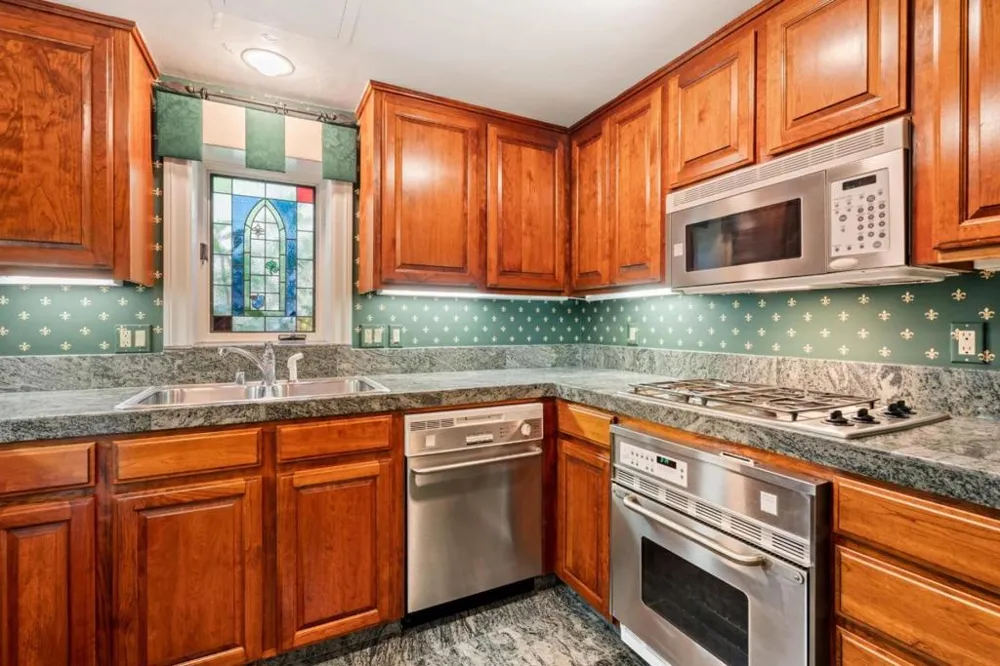 1237 Sombria Lane Pebble Beach, CA 93953
