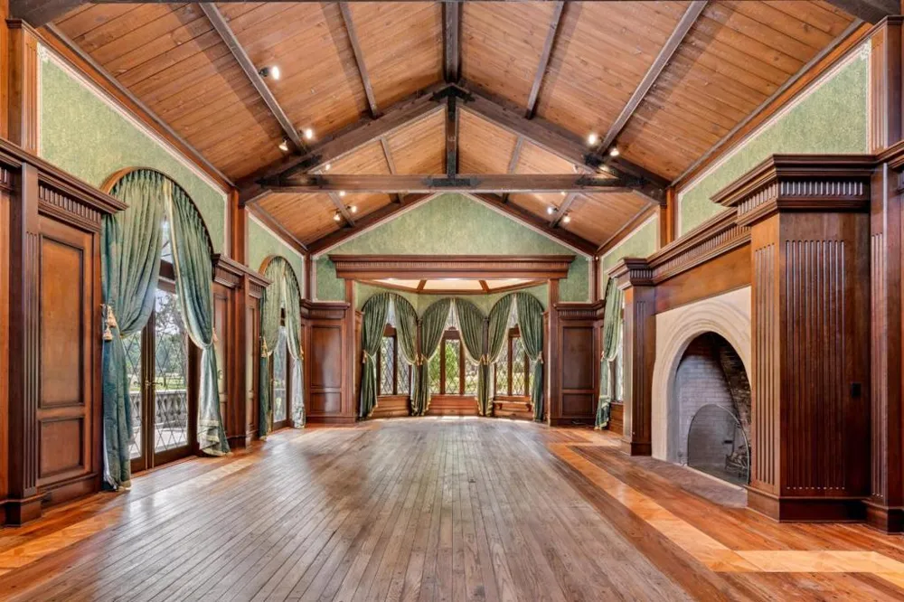 1237 Sombria Lane Pebble Beach, CA 93953