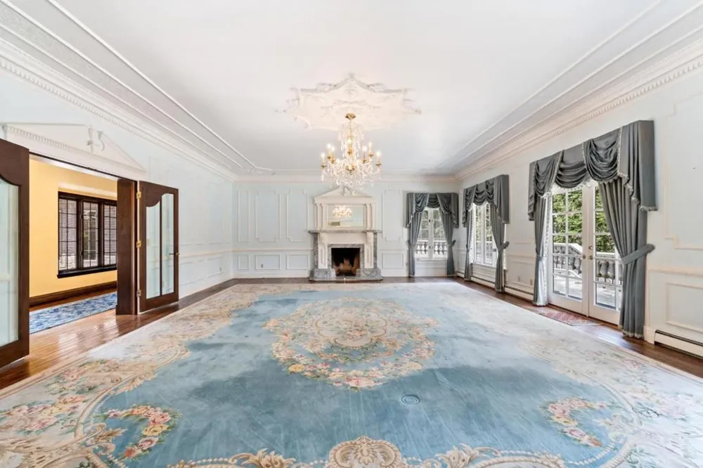 1237 Sombria Lane Pebble Beach, CA 93953