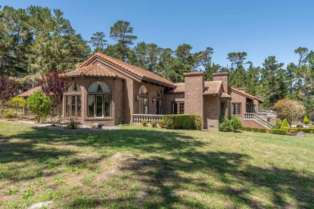 1237 Sombria Lane Pebble Beach, CA 93953