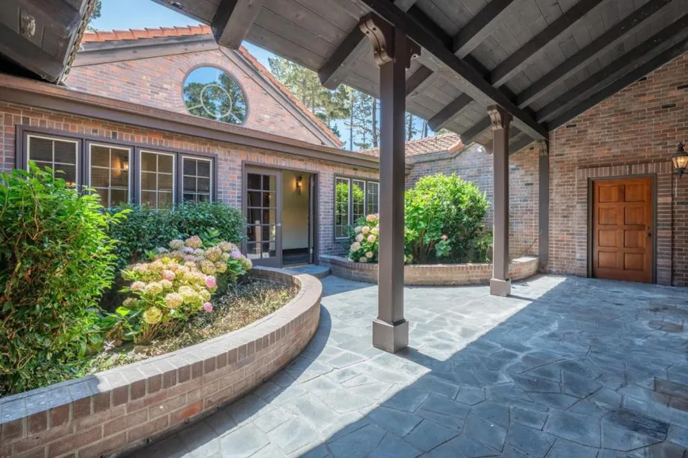 1237 Sombria Lane Pebble Beach, CA 93953