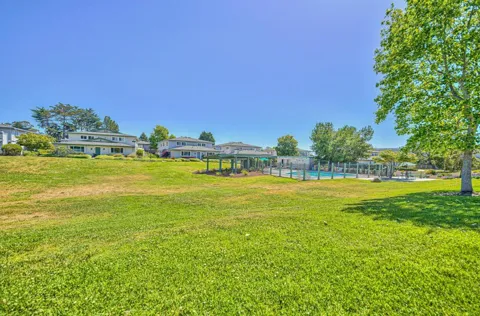4402 Starboard Court