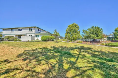 4402 Starboard Court