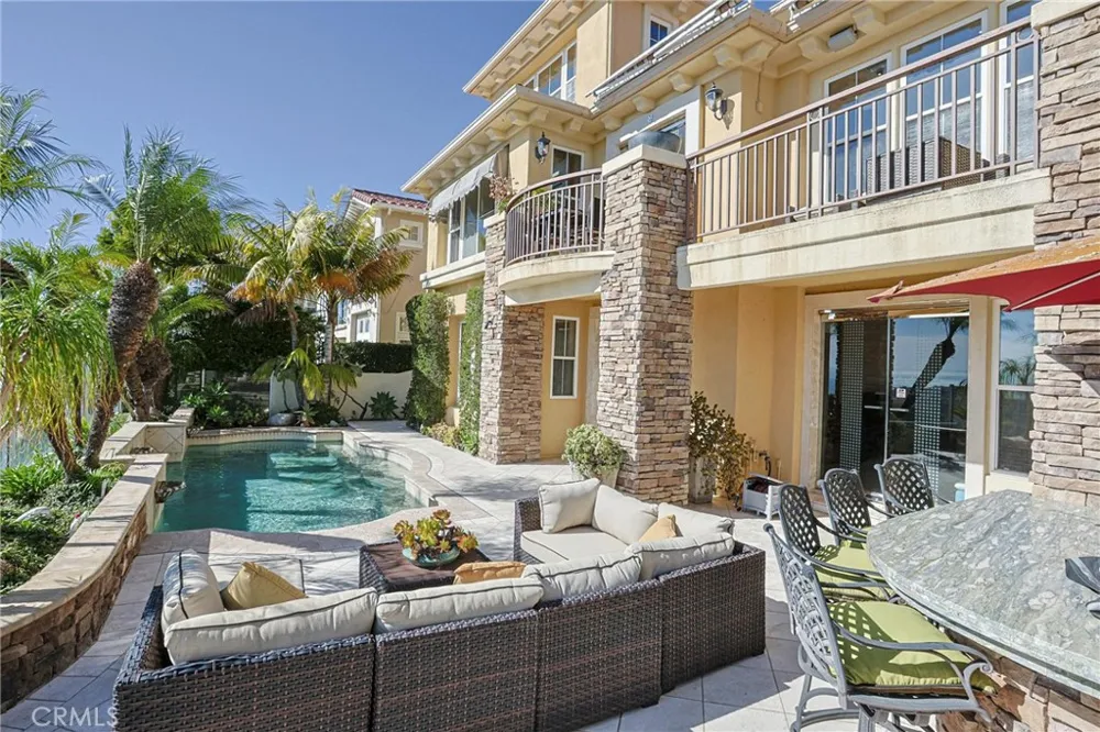 34 Sunset Cove Newport Coast, CA 92657