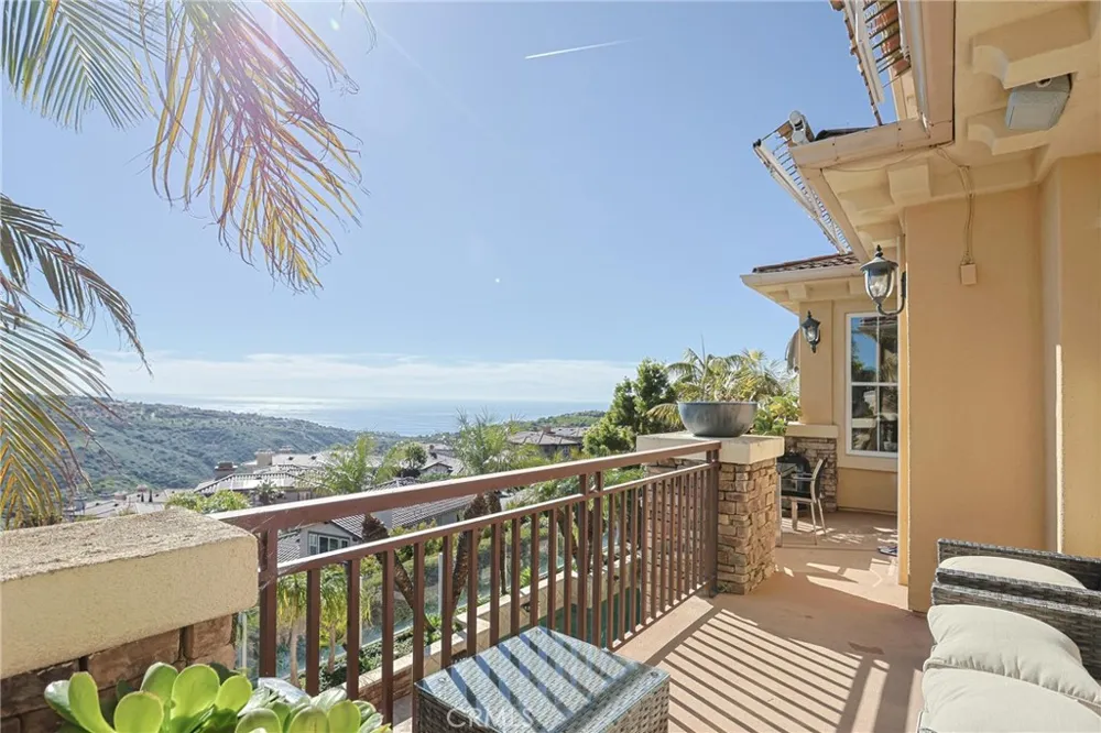 34 Sunset Cove Newport Coast, CA 92657