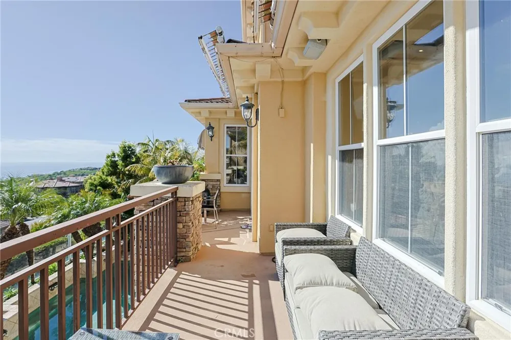 34 Sunset Cove Newport Coast, CA 92657