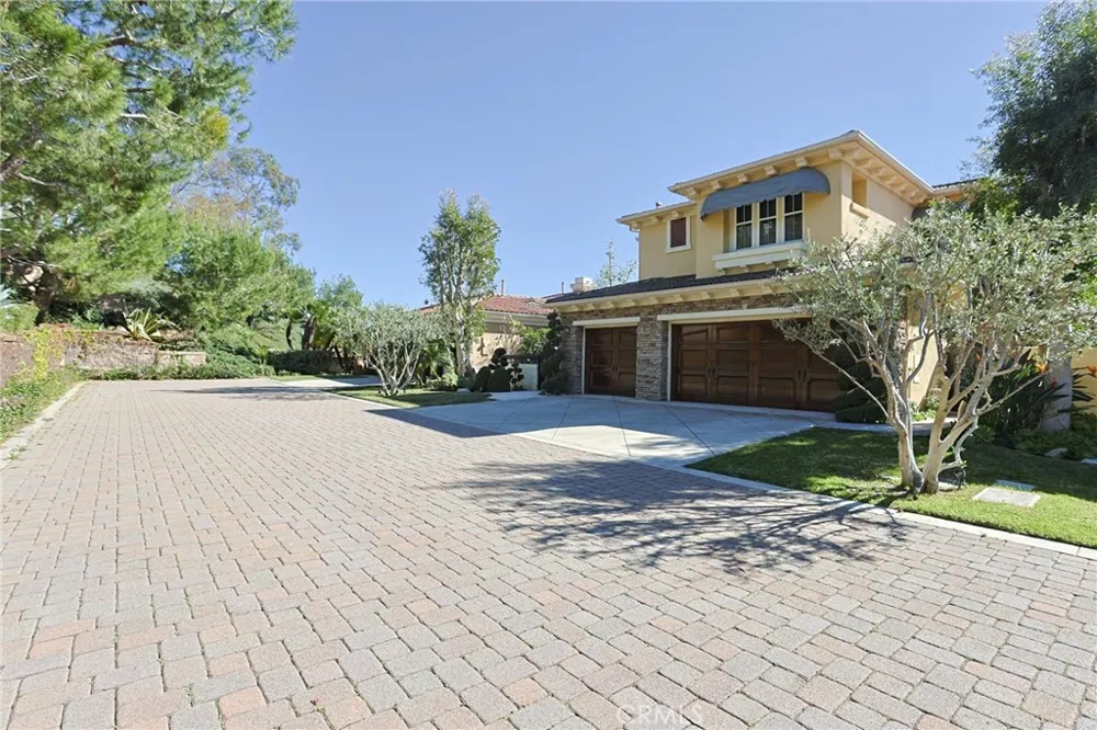 34 Sunset Cove Newport Coast, CA 92657
