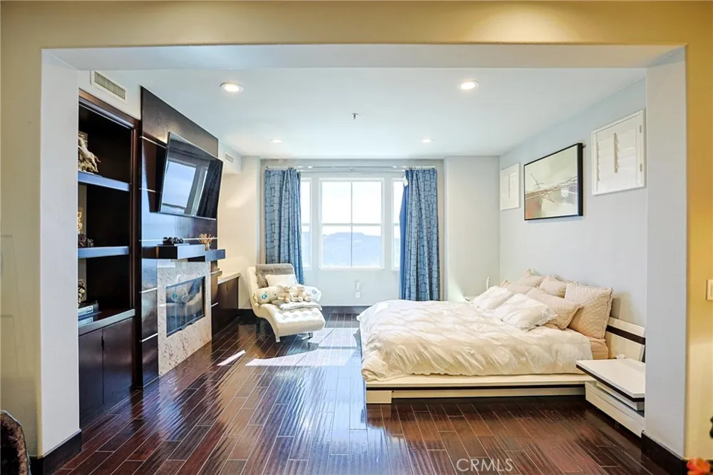 34 Sunset Cove Newport Coast, CA 92657