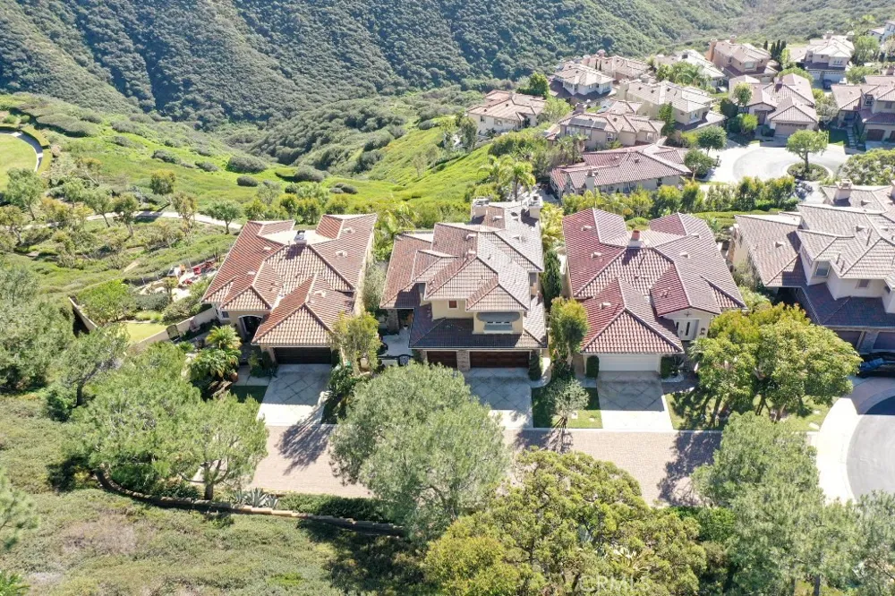 34 Sunset Cove Newport Coast, CA 92657