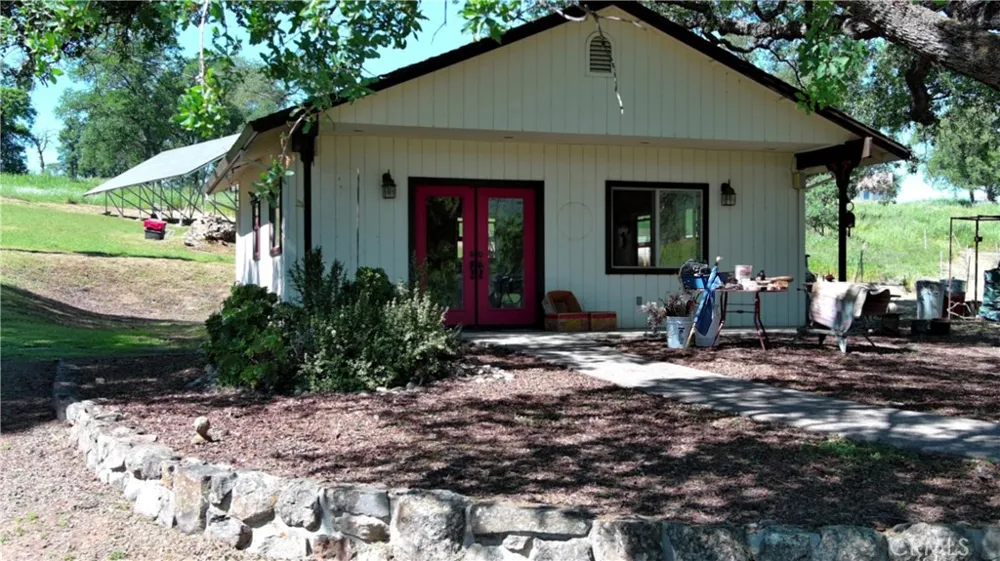 2877 Trower Catheys Valley, CA 95306