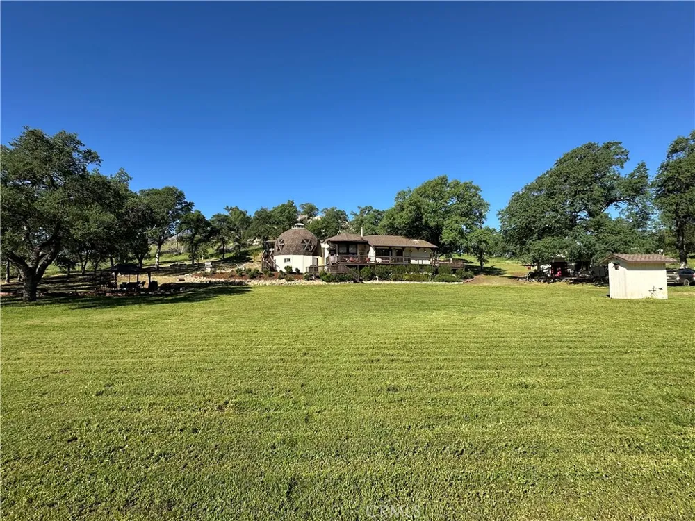 2877 Trower Catheys Valley, CA 95306