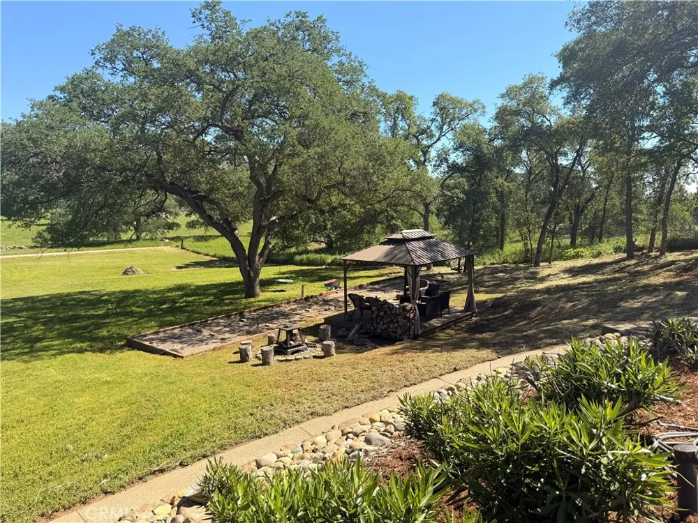 2877 Trower Catheys Valley, CA 95306