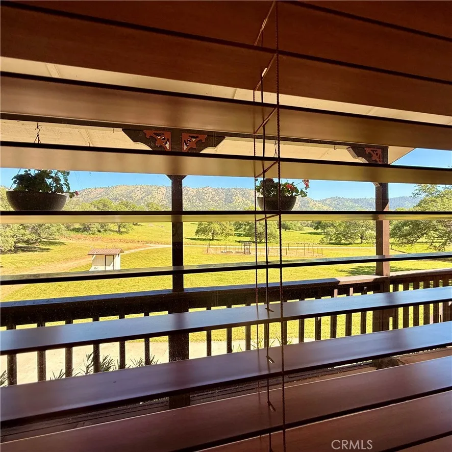 2877 Trower Catheys Valley, CA 95306