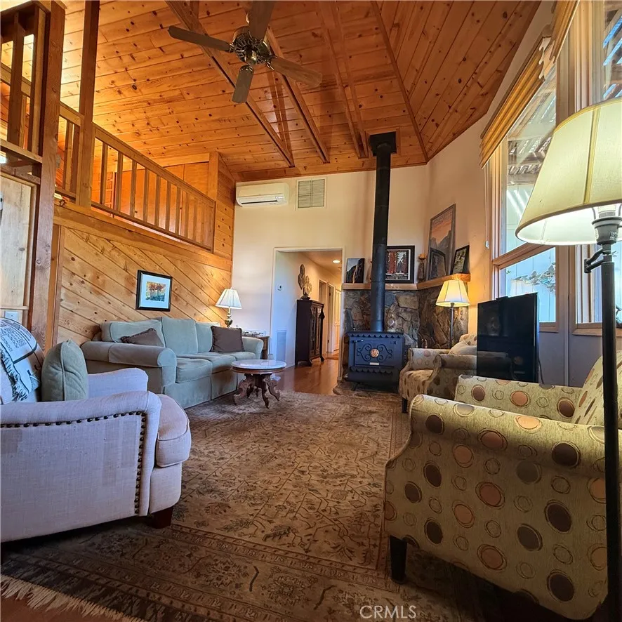 2877 Trower Catheys Valley, CA 95306