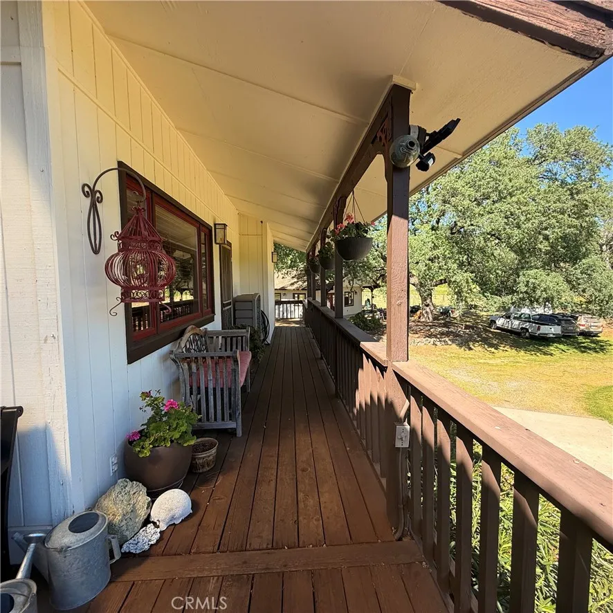2877 Trower Catheys Valley, CA 95306