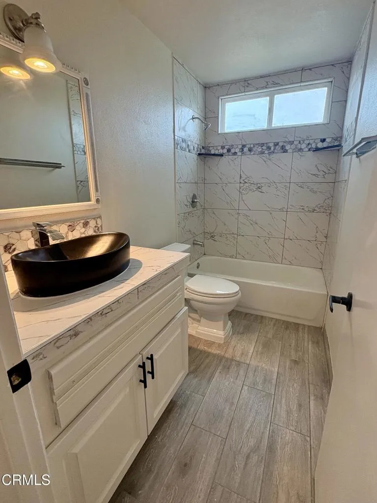 1951 Ventura Road ##A Oxnard, CA 93036