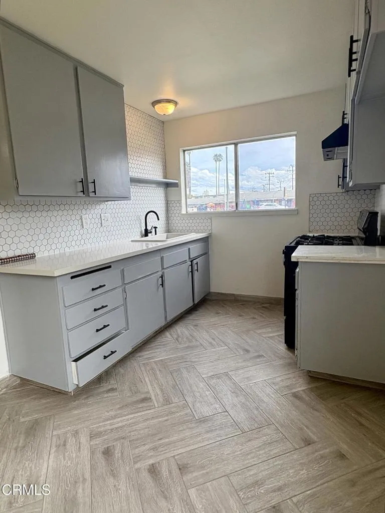 1951 Ventura Road ##A Oxnard, CA 93036