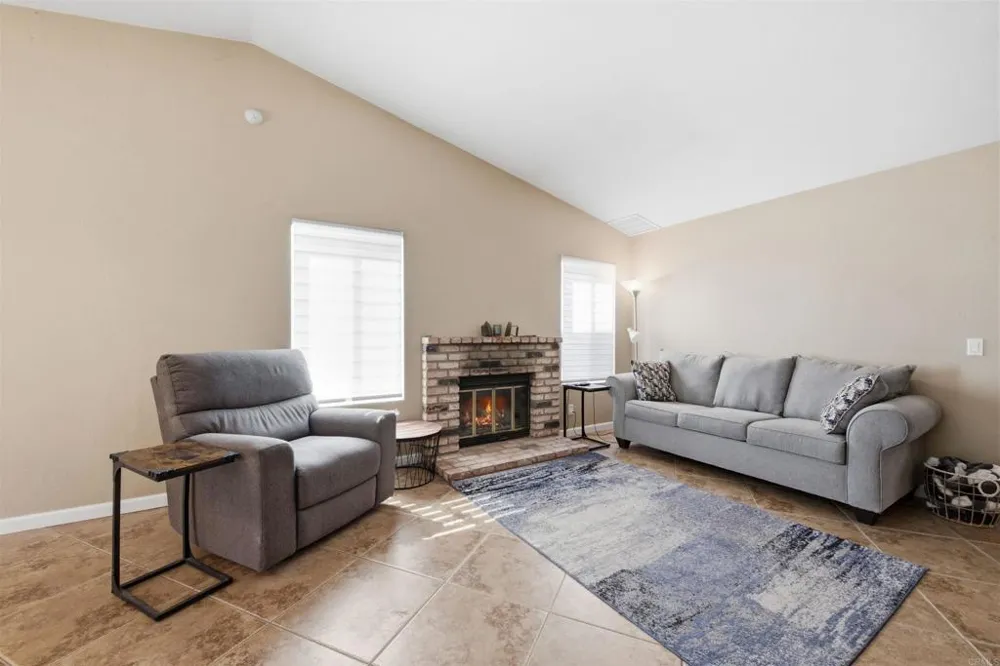 1549 Spring Creek Lane Oceanside, CA 92057
