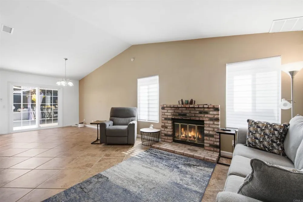 1549 Spring Creek Lane Oceanside, CA 92057