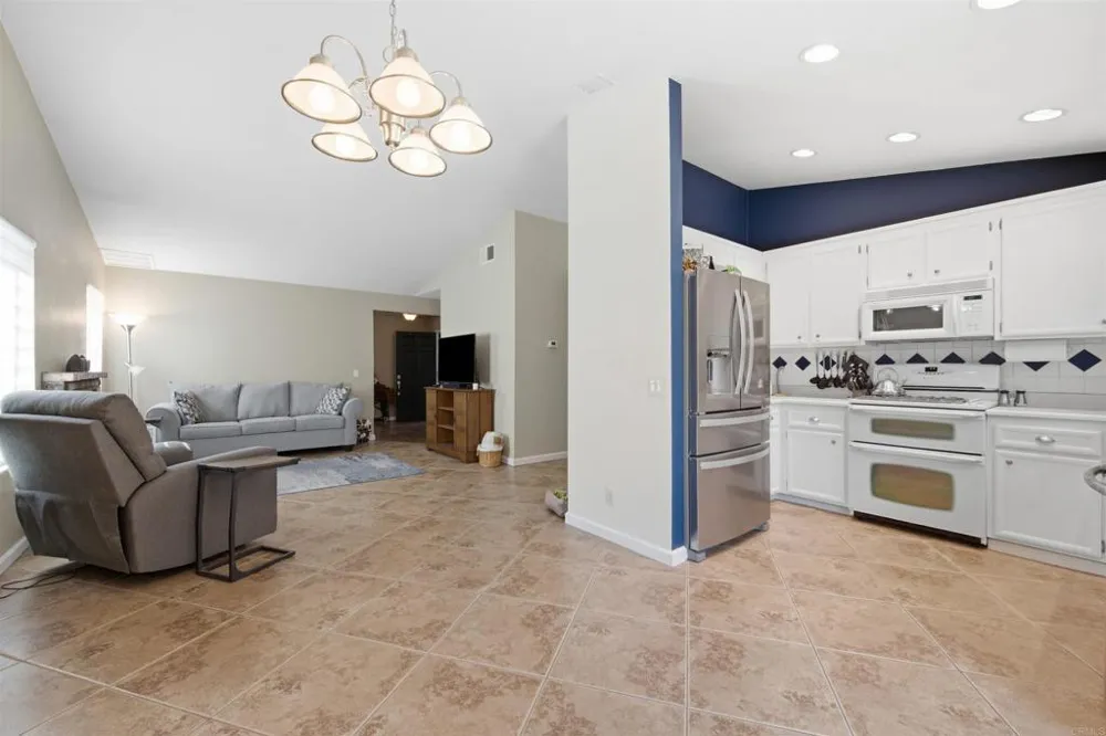1549 Spring Creek Lane Oceanside, CA 92057