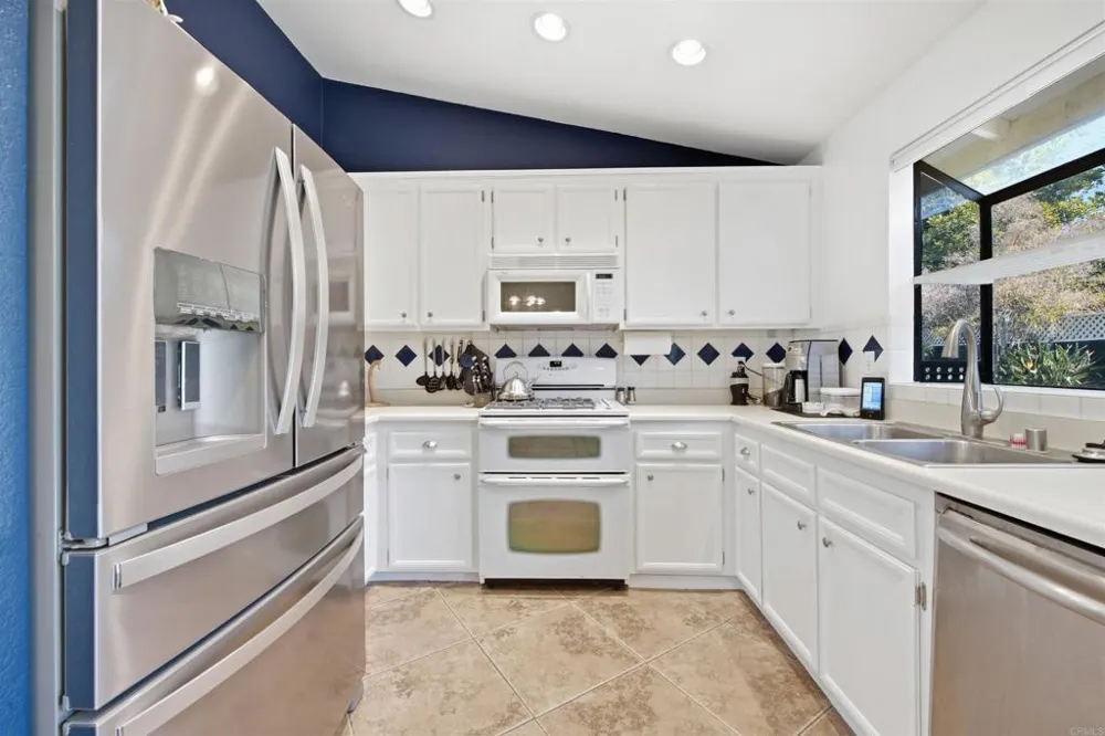 1549 Spring Creek Lane Oceanside, CA 92057