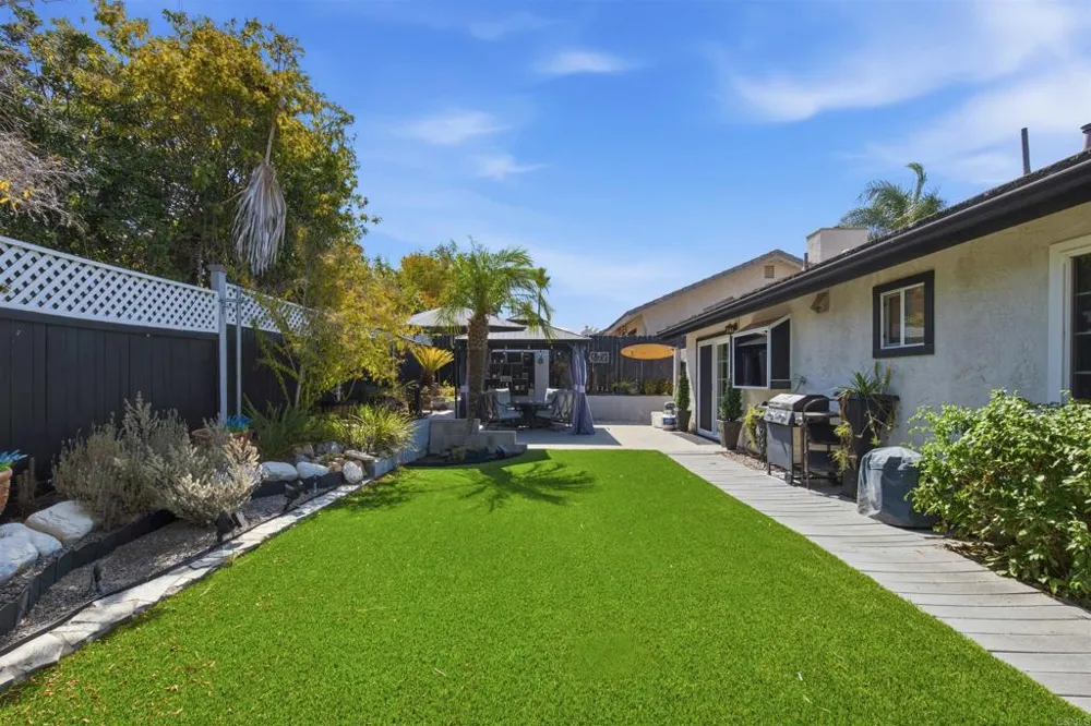 1549 Spring Creek Lane Oceanside, CA 92057