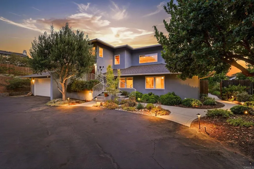 398 Andrew Avenue Encinitas, CA 92024