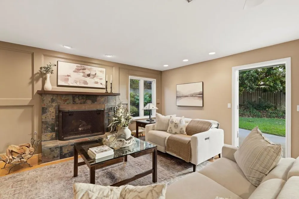 398 Andrew Avenue Encinitas, CA 92024