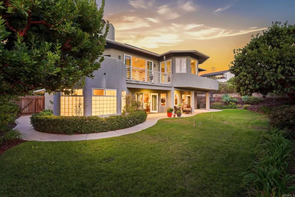 398 Andrew Avenue Encinitas, CA 92024