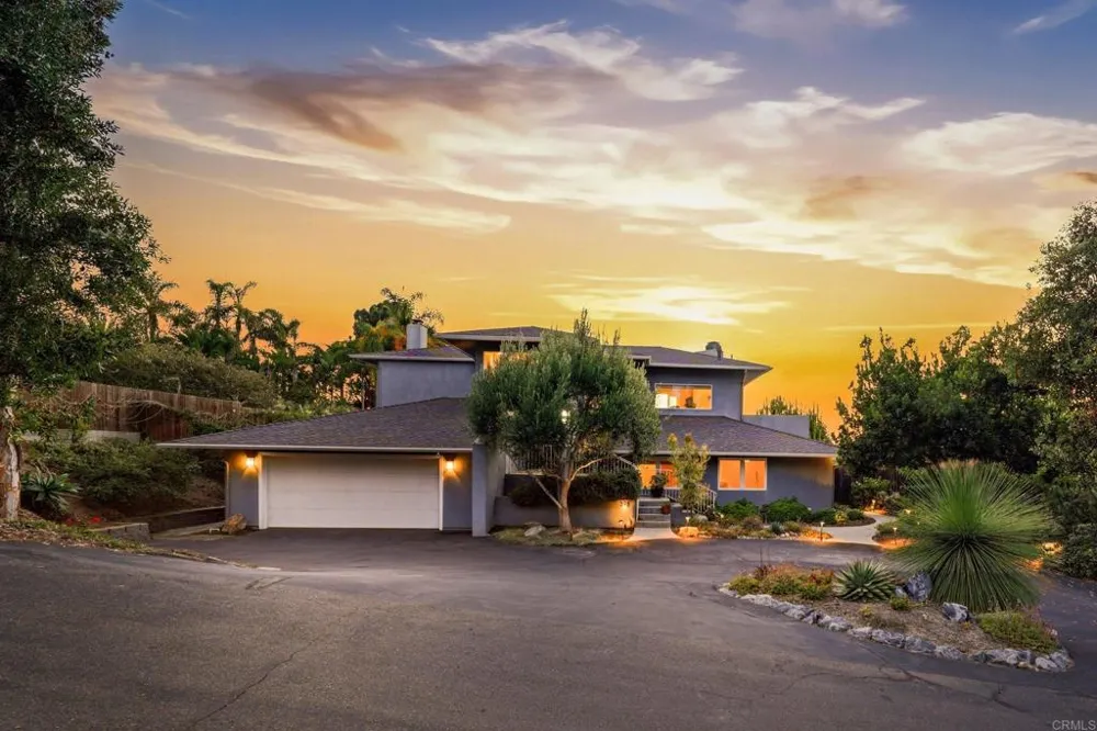 398 Andrew Avenue Encinitas, CA 92024