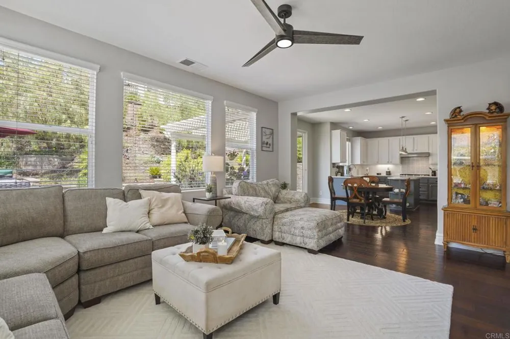 1137 Via Vera Cruz San Marcos, CA 92078
