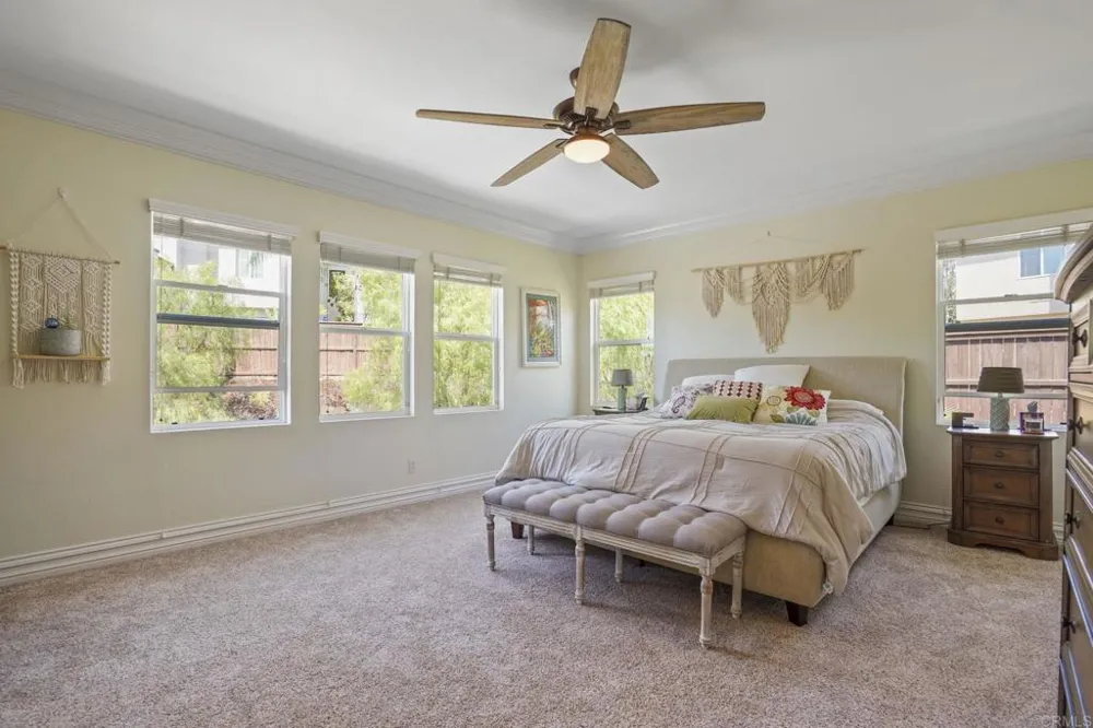 1137 Via Vera Cruz San Marcos, CA 92078
