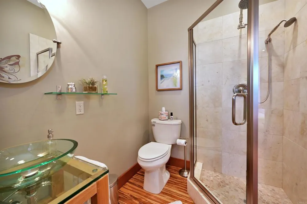 3811 Hiawatha Way San Diego, CA 92117