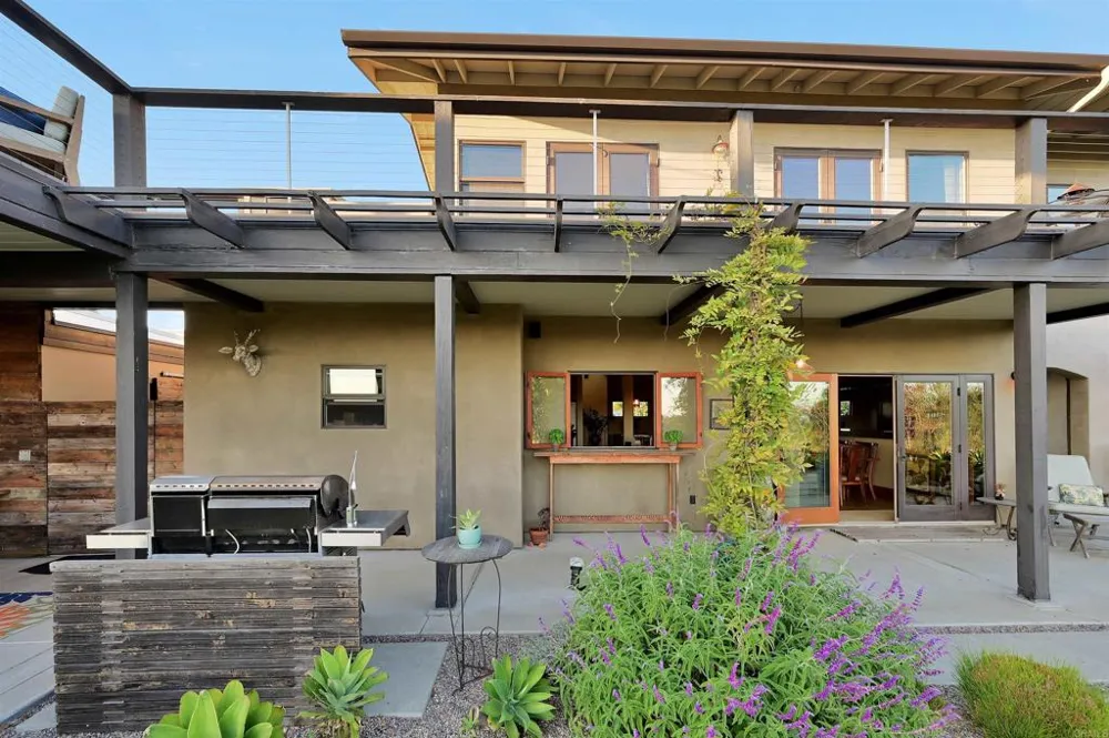 3811 Hiawatha Way San Diego, CA 92117