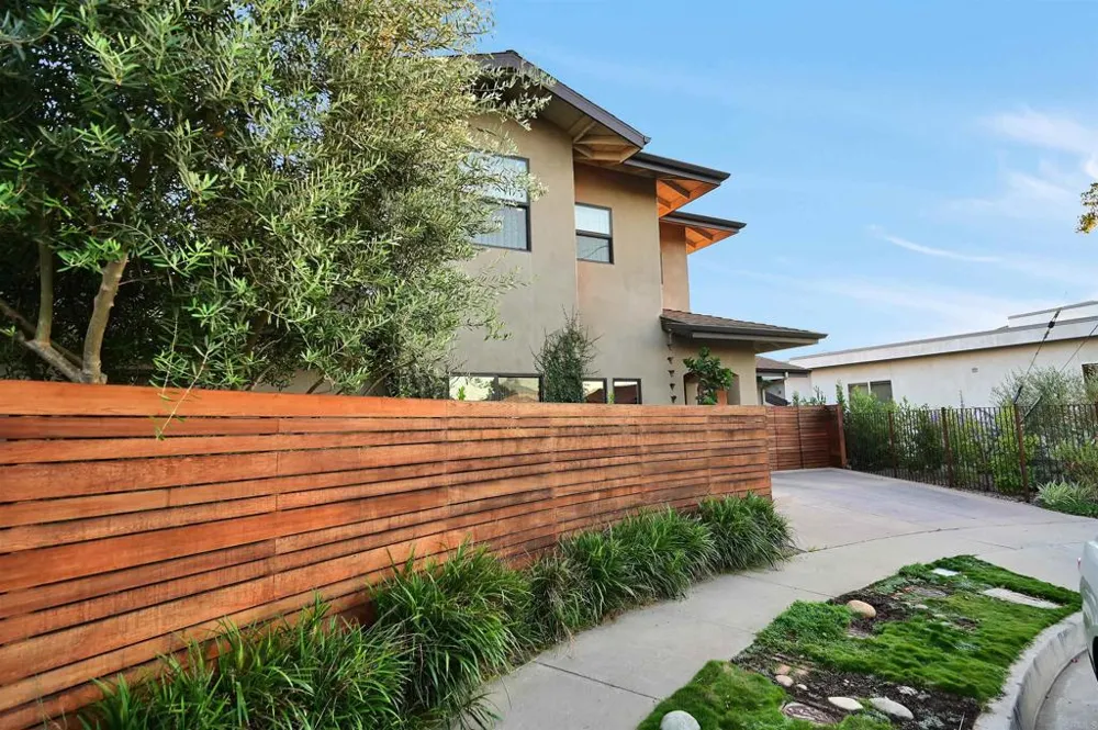 3811 Hiawatha Way San Diego, CA 92117